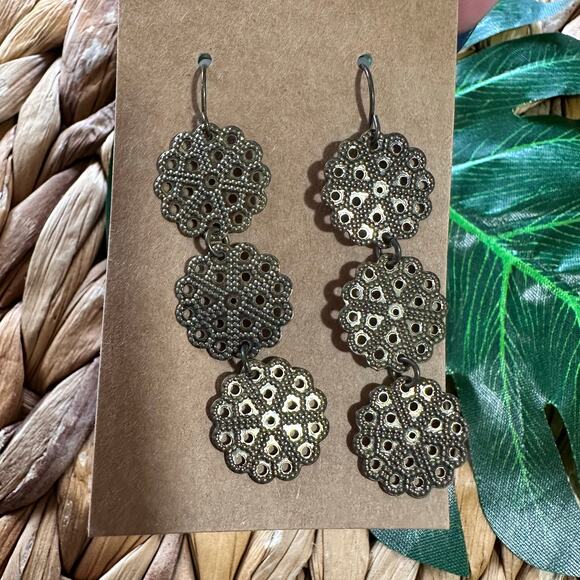 BOGO FREE FILIGREE BOHO BRASS EARRINGS - Picture 1 of 4
